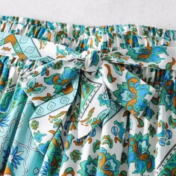 Boho Floral Gypsy Crop Top & Wide Leg Pant Set - Picture 6 of 10